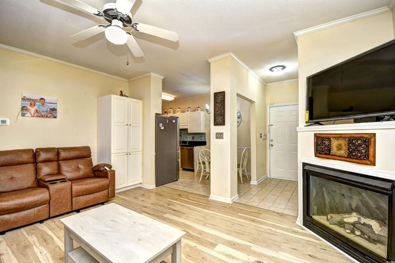 9764 Leyland Dr. Photo 6