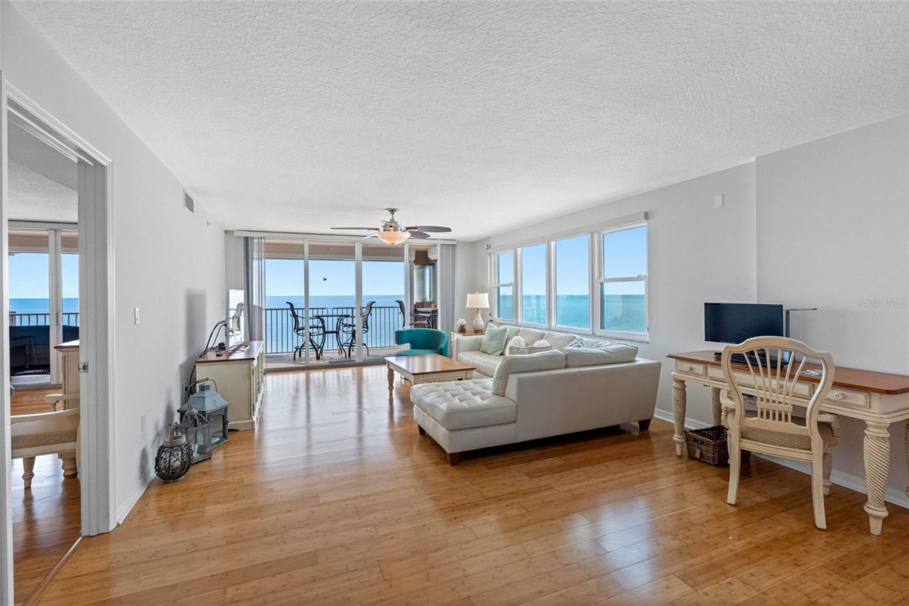 16326 Gulf Boulevard, Unit 510, Redington Beach, FL 33708 Photo