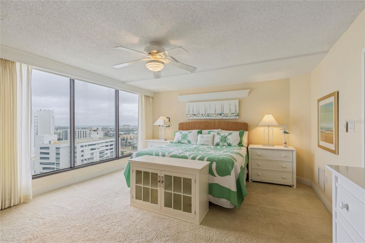 440 S Gulfview Boulevard, Unit 1705, Clearwater Beach, FL 33767 Photo