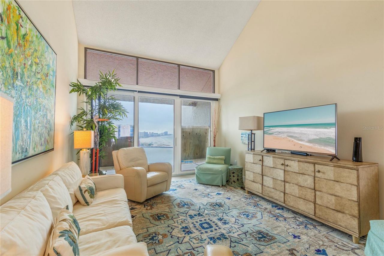 440 S Gulfview Boulevard, Unit 1705, Clearwater Beach, FL 33767 Photo