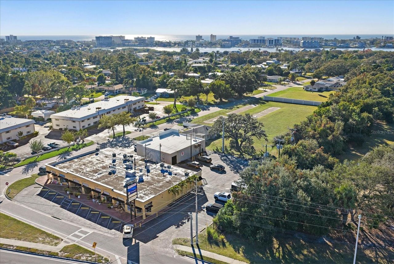 Southwood Street, Sarasota, FL 34231 Photo
