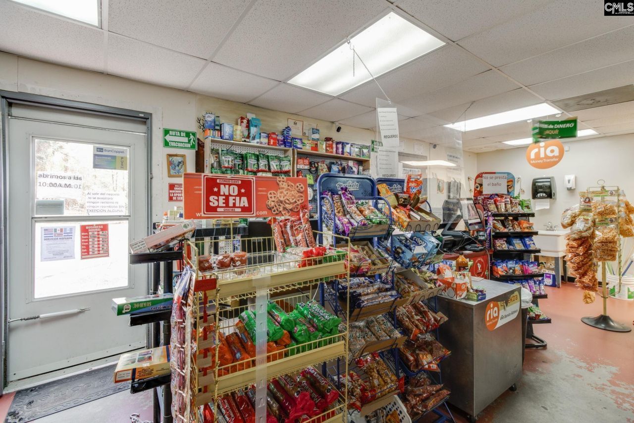 505 Wire Rd  Photo 6