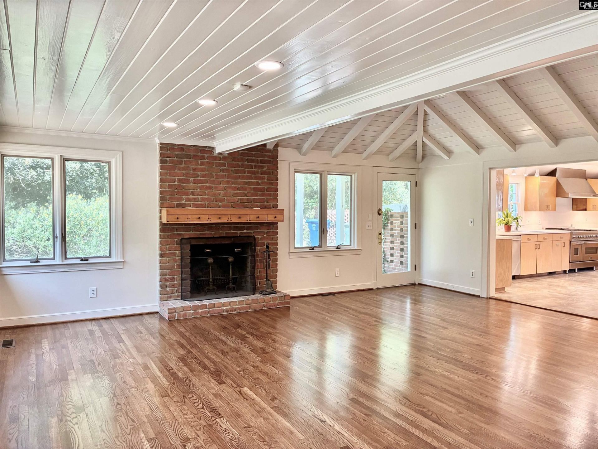 723 Hampton Hill Road Photo 14