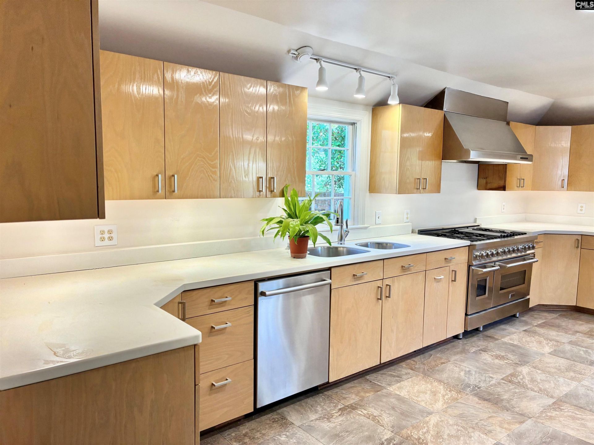 723 Hampton Hill Road Photo 21