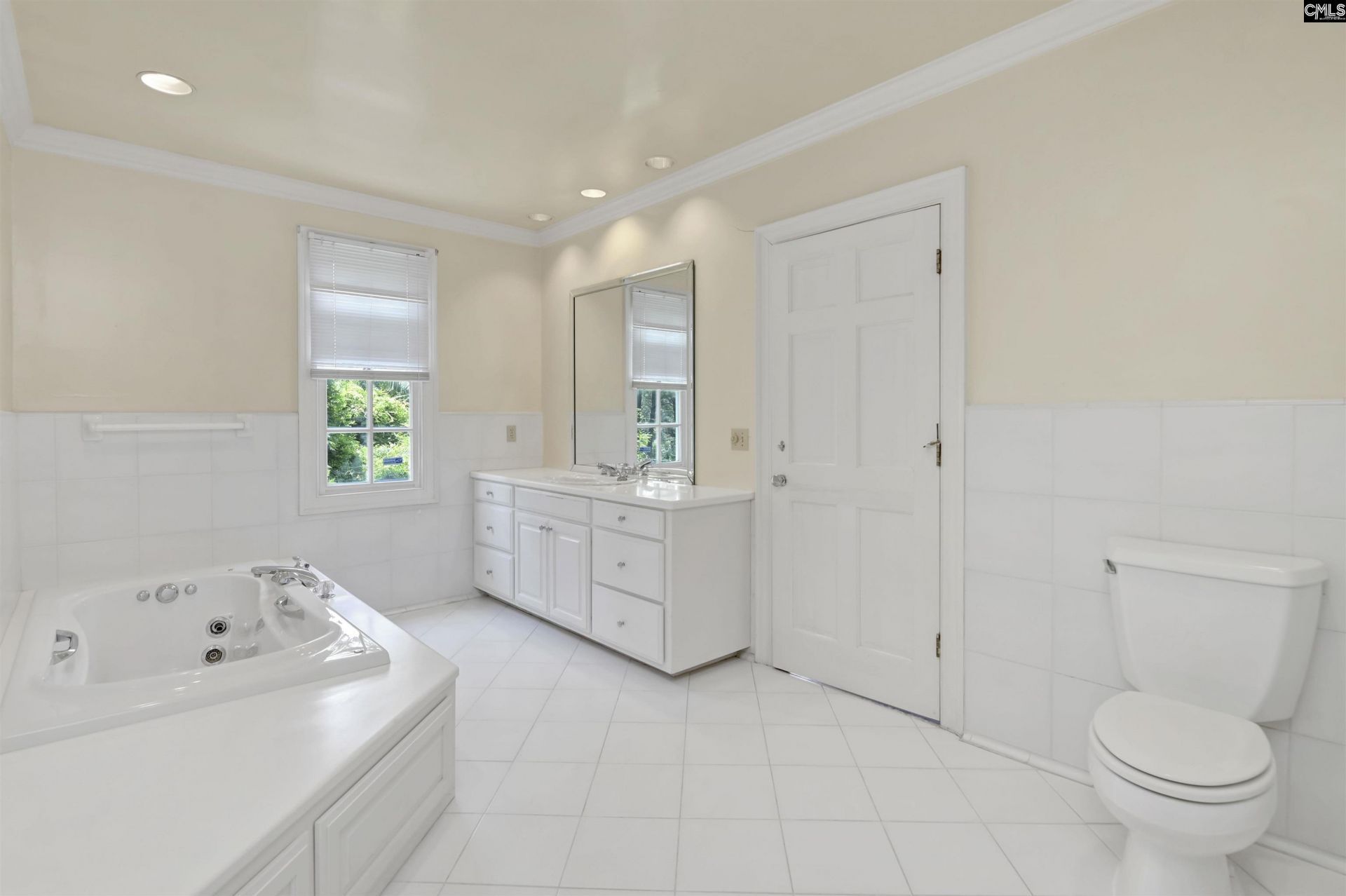 723 Hampton Hill Road Photo 36