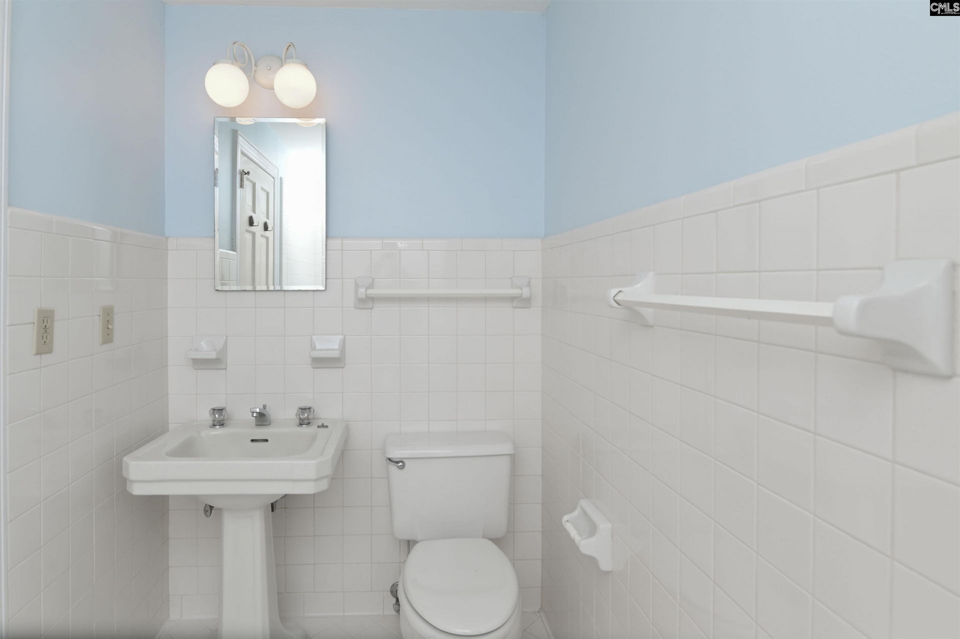 723 Hampton Hill Road Photo 49