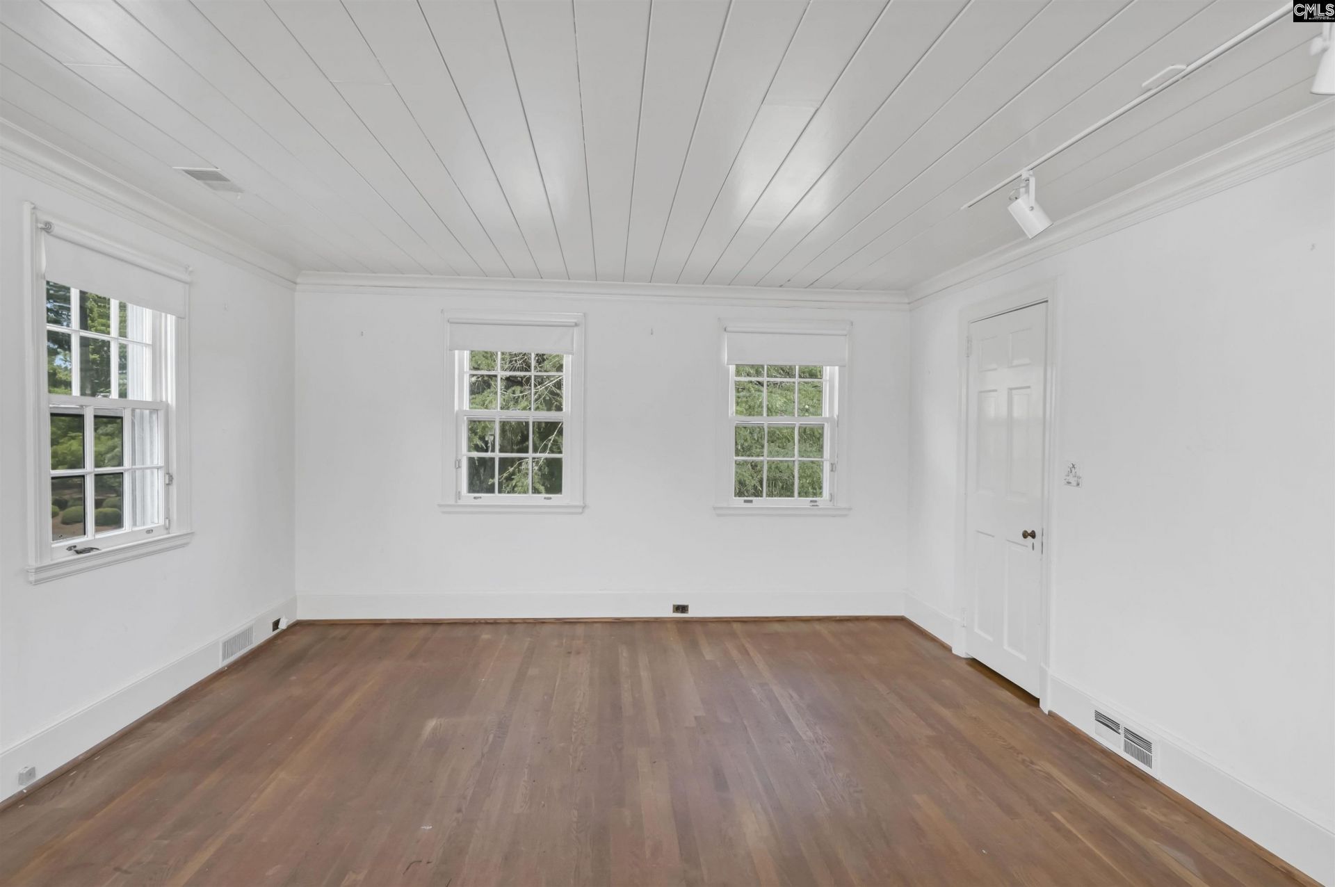 723 Hampton Hill Road Photo 51