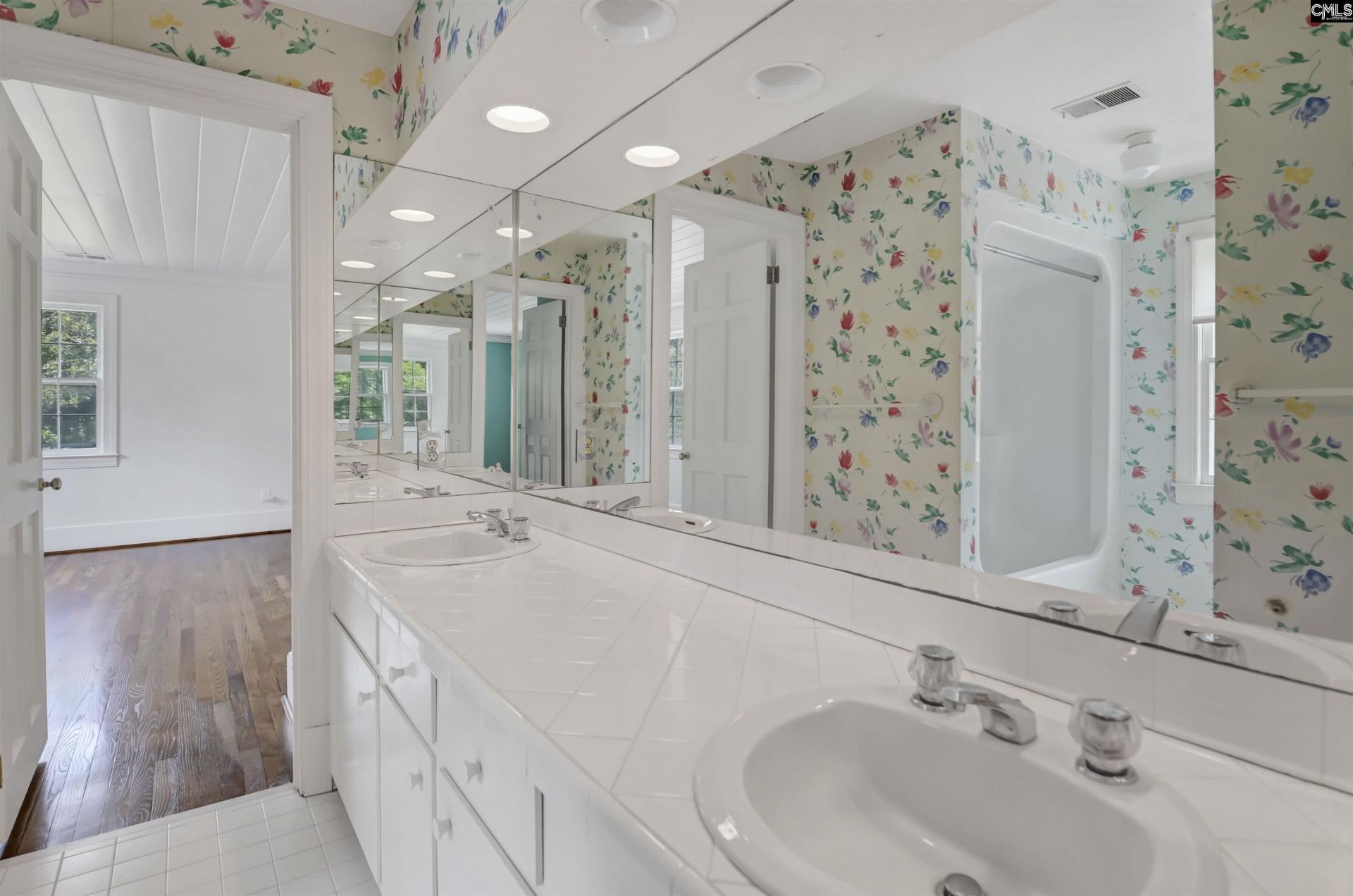 723 Hampton Hill Road Photo 57