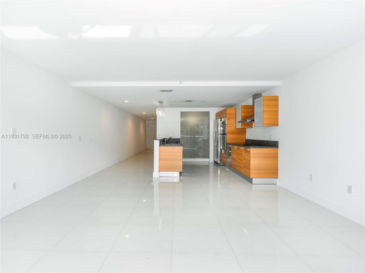 2950 NE 188th St, Unit 225, Aventura, FL 33180 Photo