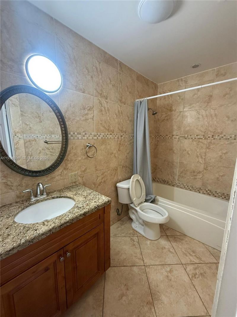 4051 NE 13th Ave, Unit 54-3, Oakland Park, FL 33334 Photo