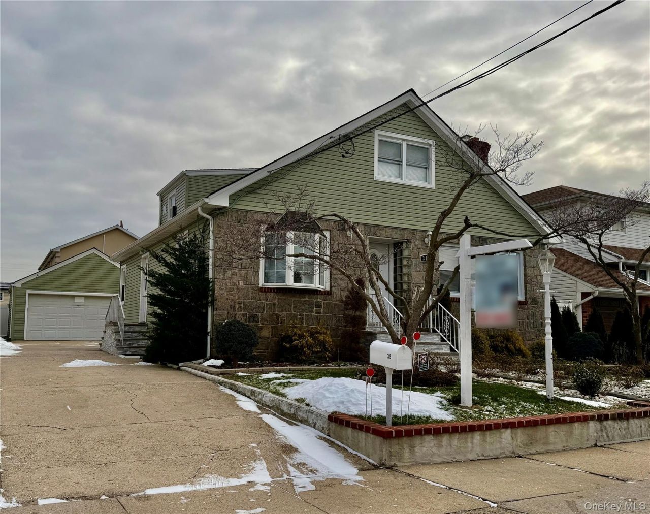 309 Litchfield Avenue, Elmont, NY 11003 Main Photo