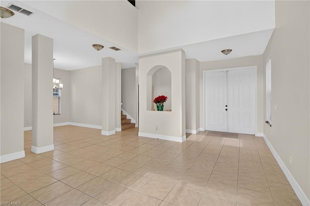 5012 Fairhaven Ln, Naples, FL 34109 Photo