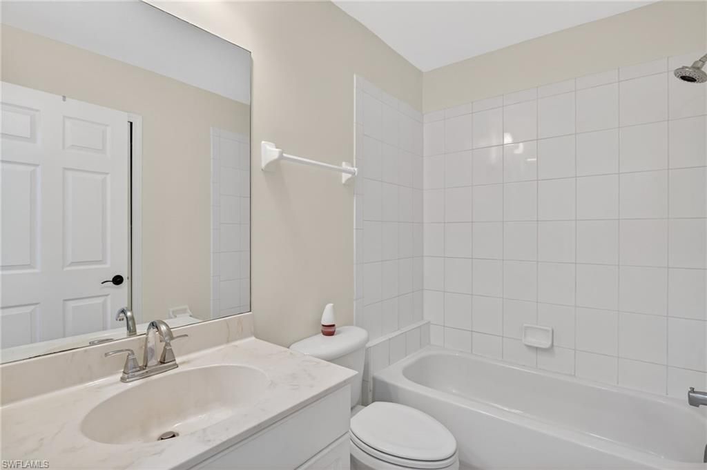 5012 Fairhaven Ln, Naples, FL 34109 Photo