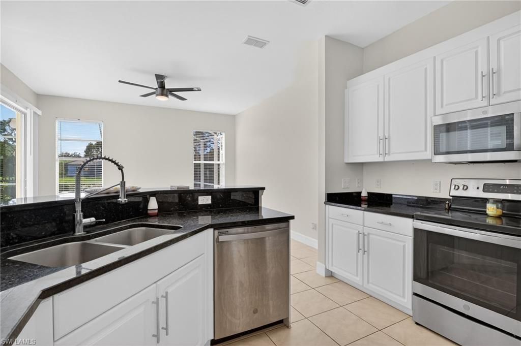 5012 Fairhaven Ln, Naples, FL 34109 Photo