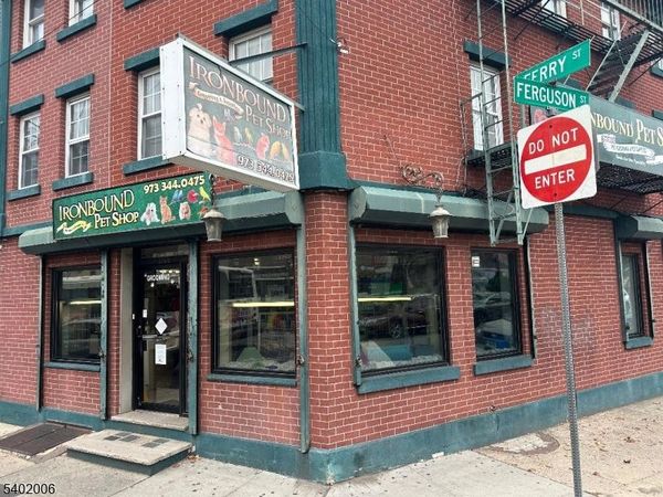 246 Ferry St, Newark, NJ 07105