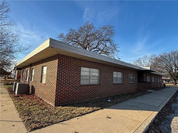 108 W 2nd Street, Fort Scott, KS 66701