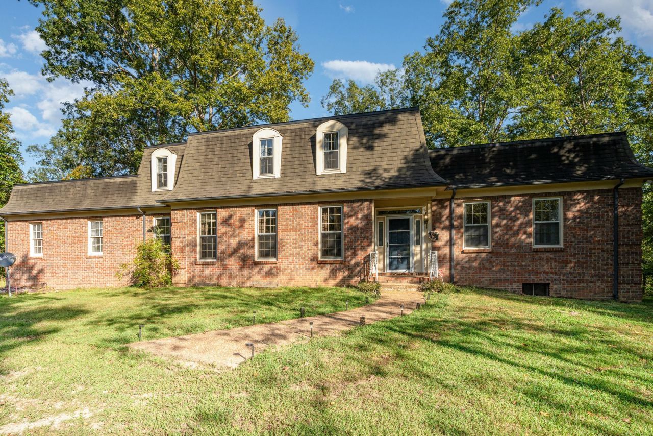 2414 Highway 48 S, Dickson, TN 37055 Main Photo