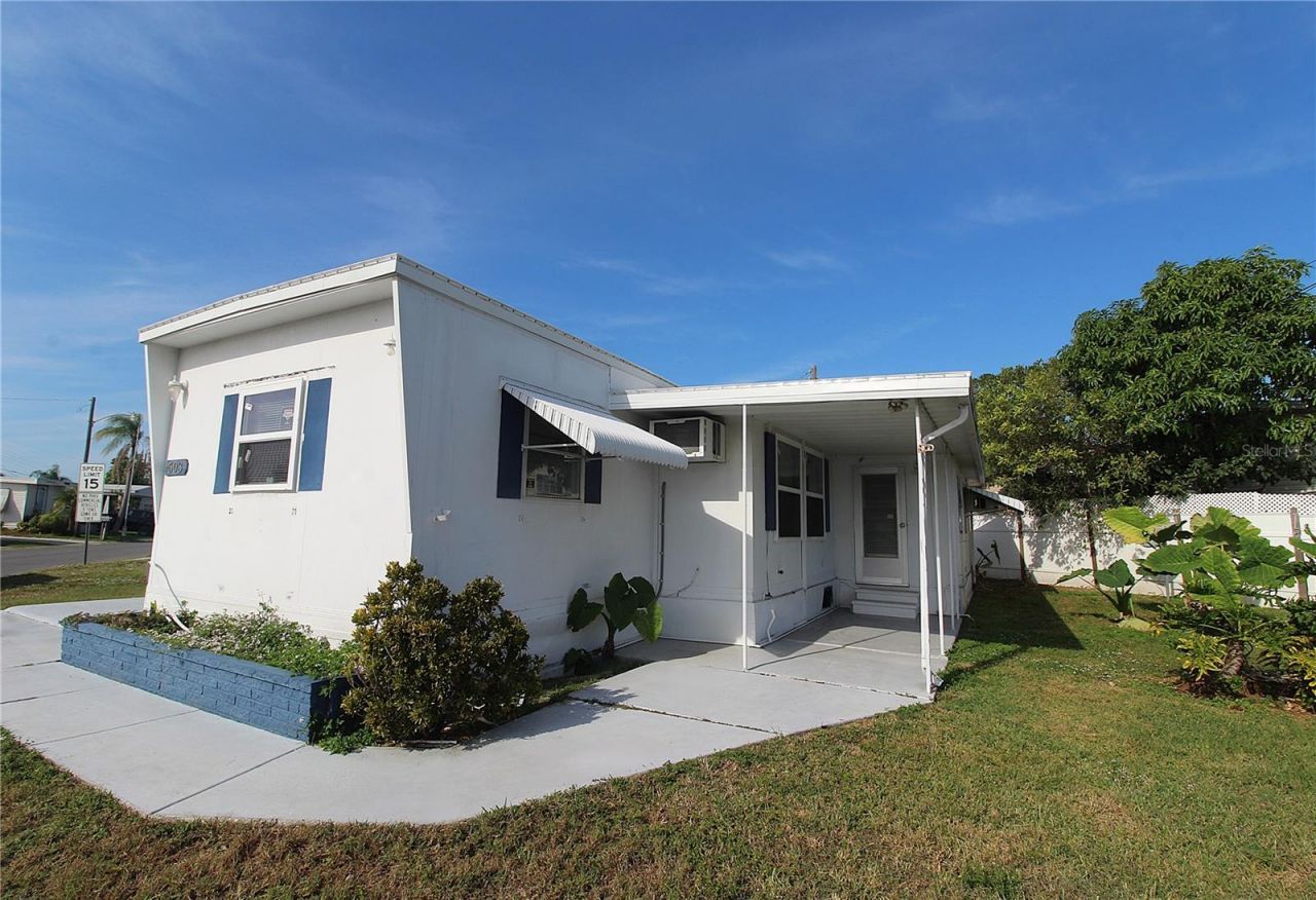 503 51st Avenue W, Unit 503, Bradenton, FL 34207 Photo