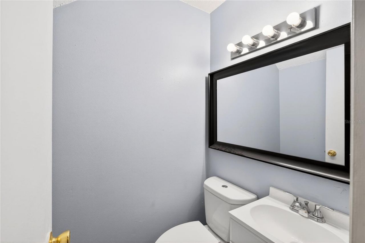 4223 S. Semoran Blvd, Unit 9, Orlando, FL 32822 Photo