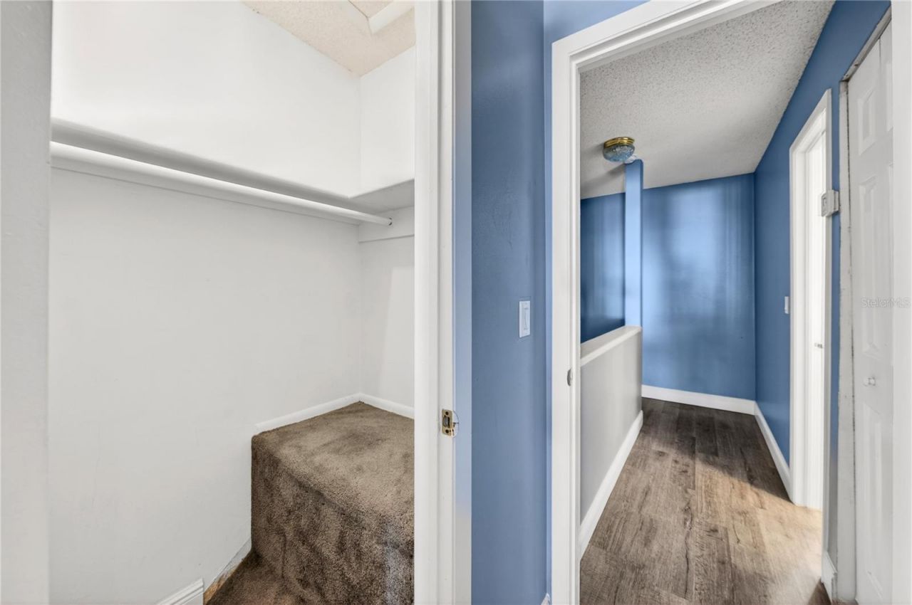 4223 S. Semoran Blvd, Unit 9, Orlando, FL 32822 Photo