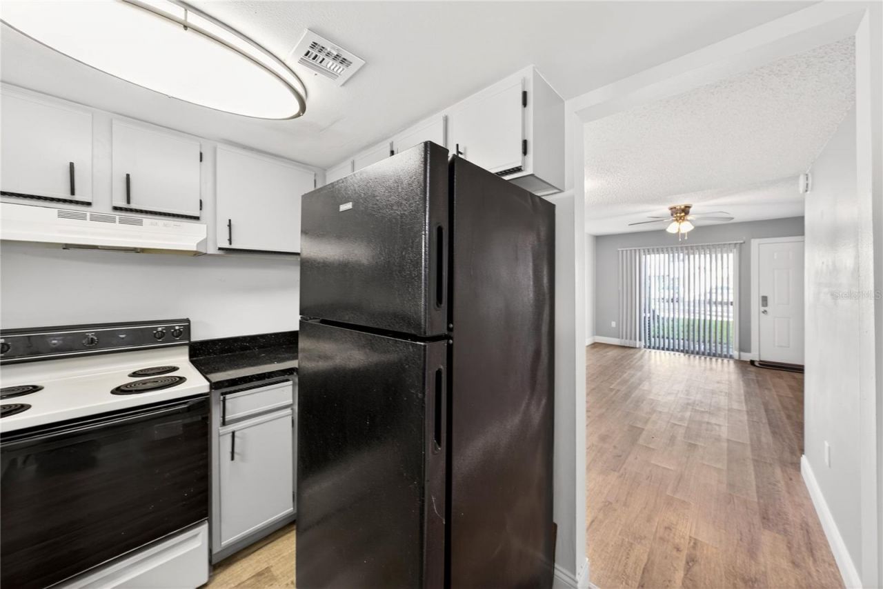 4223 S. Semoran Blvd, Unit 9, Orlando, FL 32822 Photo