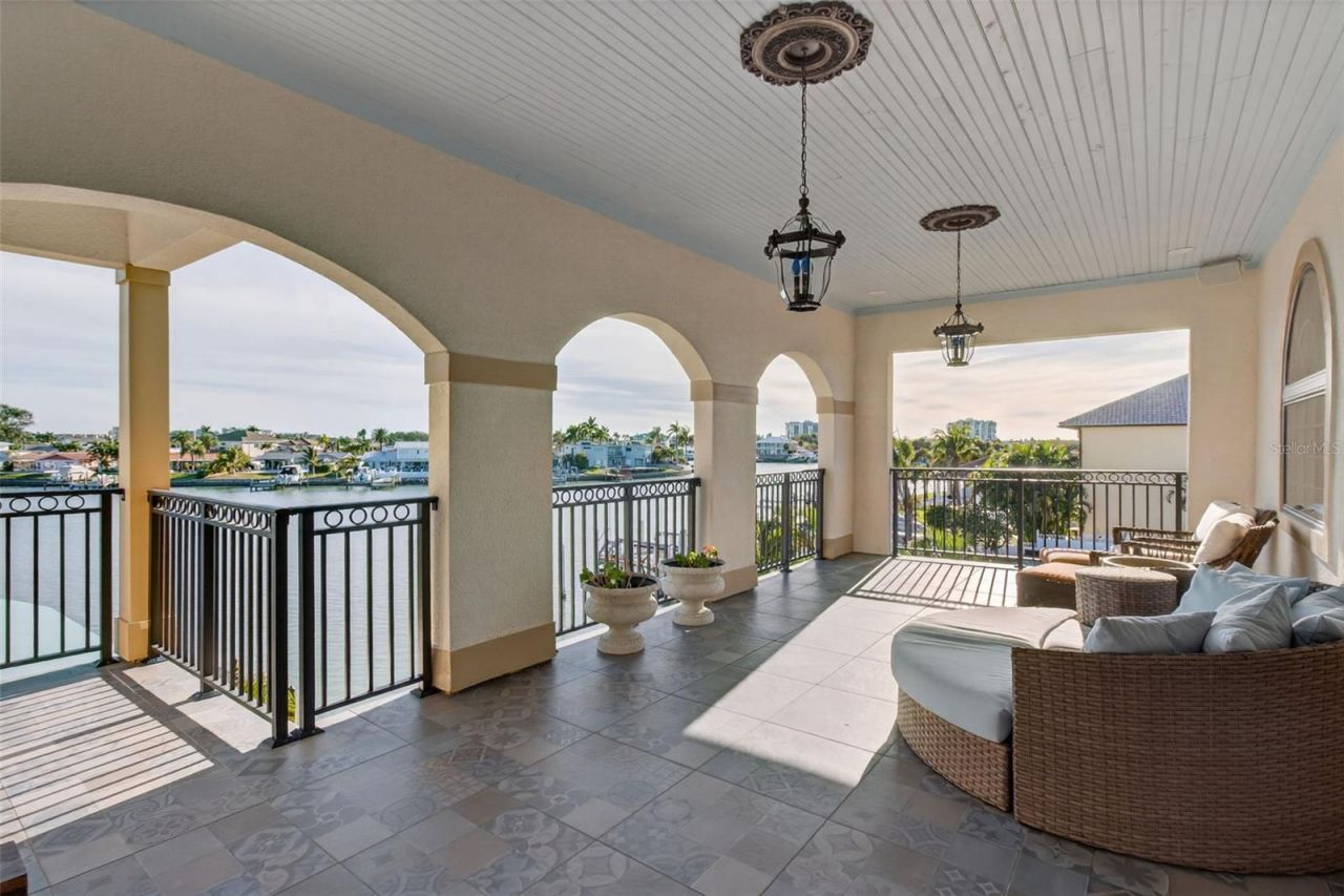 7974 9th Avenue S, Saint Petersburg, FL 33707 Photo