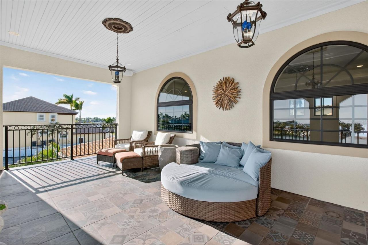 7974 9th Avenue S, Saint Petersburg, FL 33707 Photo