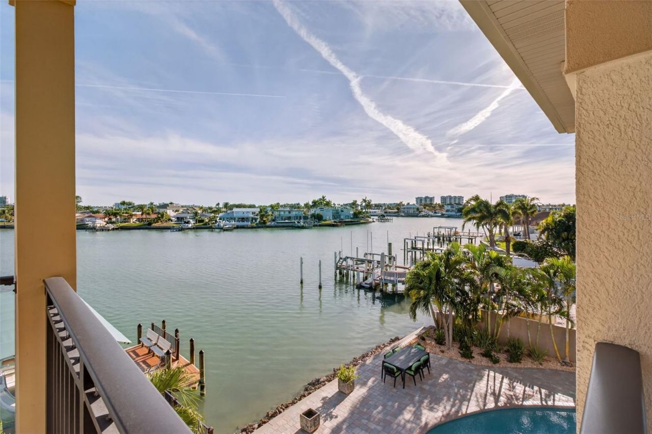 7974 9th Avenue S, Saint Petersburg, FL 33707 Photo