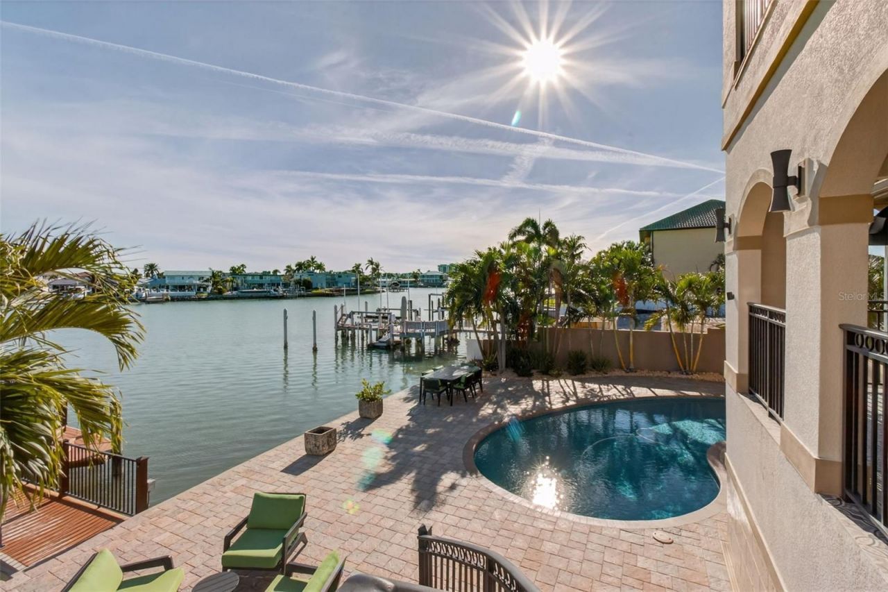 7974 9th Avenue S, Saint Petersburg, FL 33707 Photo