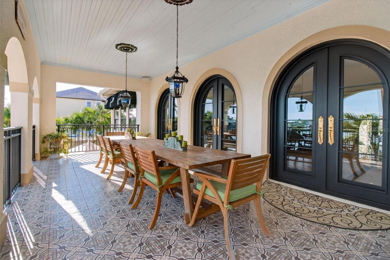 7974 9th Avenue S, Saint Petersburg, FL 33707 Photo