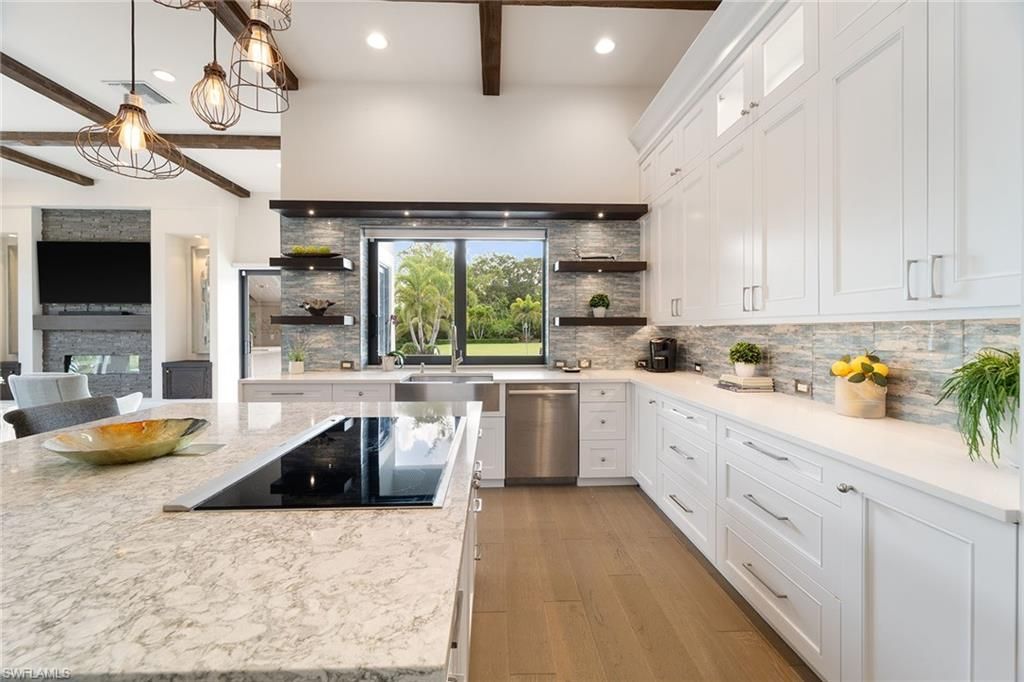 6582 Trail Blvd, Naples, FL 34108 Photo