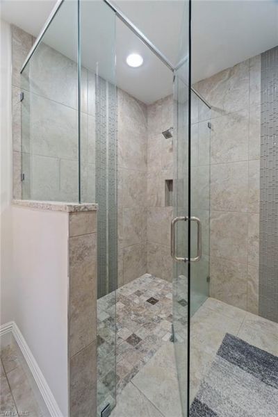 6582 Trail Blvd, Naples, FL 34108 Photo