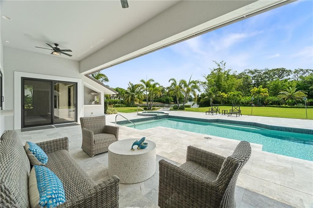 6582 Trail Blvd, Naples, FL 34108 Photo