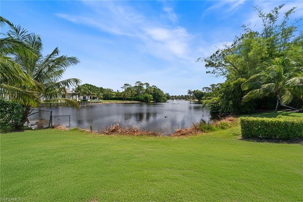 6582 Trail Blvd, Naples, FL 34108 Photo