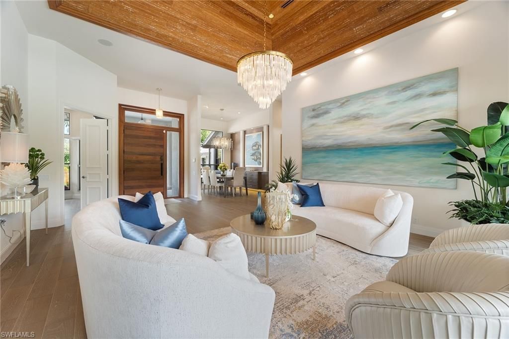 6582 Trail Blvd, Naples, FL 34108 Photo