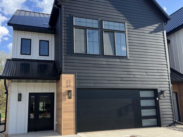23 E Duke St., Vermillion, SD 57069