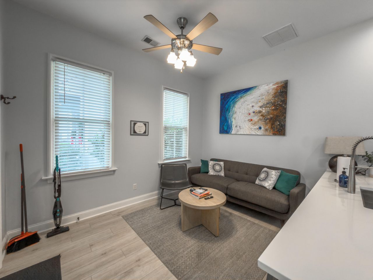 4500 Summey Street Photo 4