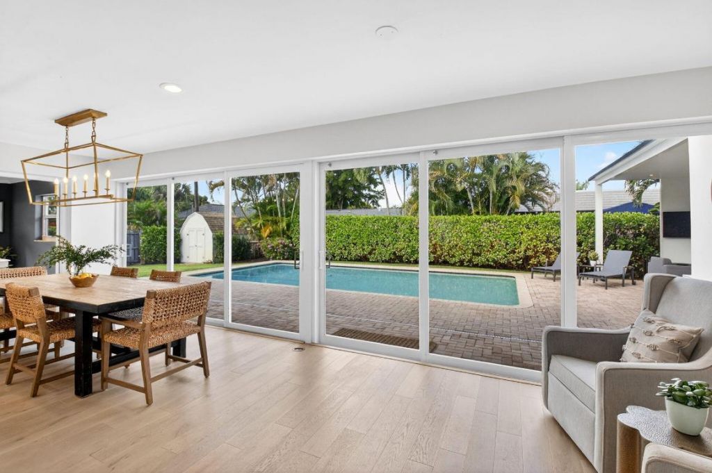 525 Sunset Road, Boynton Beach, FL 33435 Photo