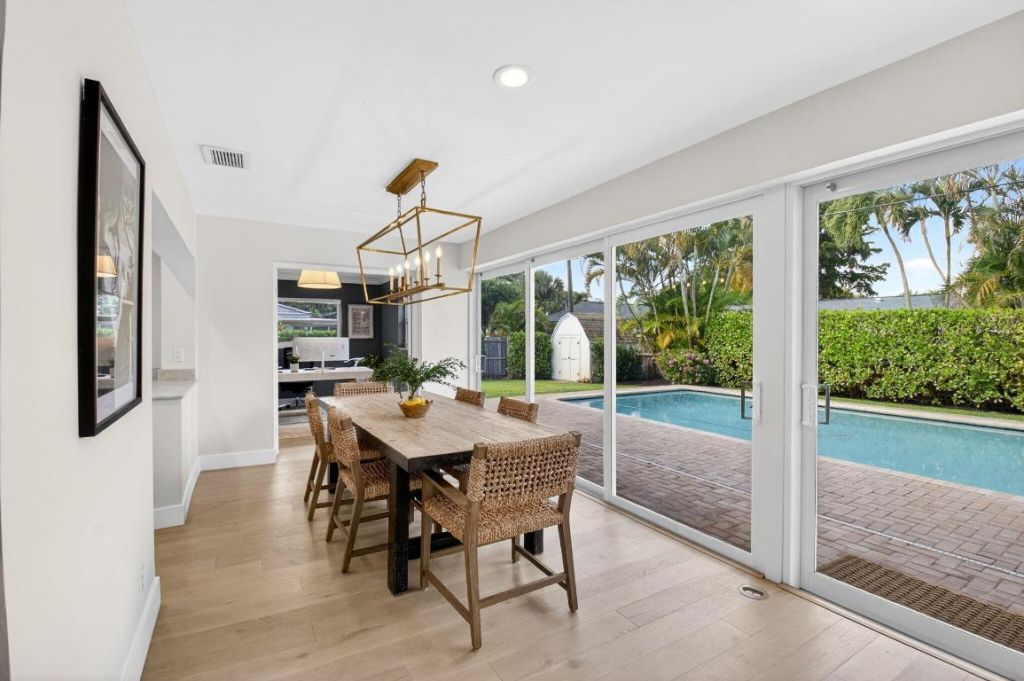 525 Sunset Road, Boynton Beach, FL 33435 Photo