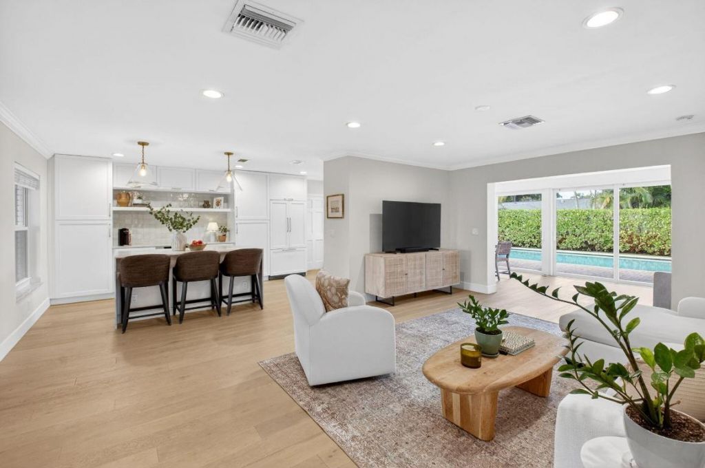 525 Sunset Road, Boynton Beach, FL 33435 Photo