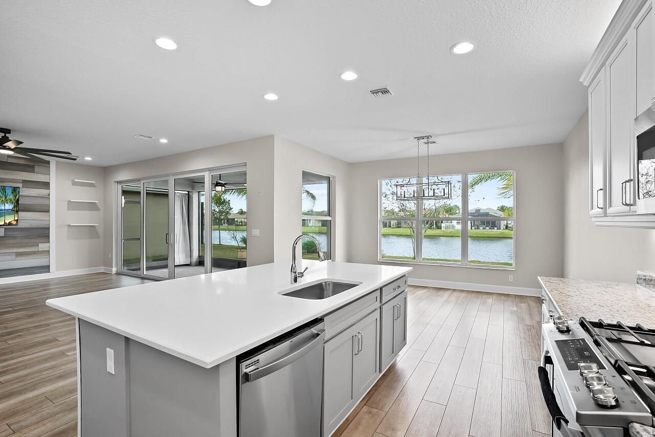 11729 SW Golden Falls Lane, Port Saint Lucie, FL 34987 Photo