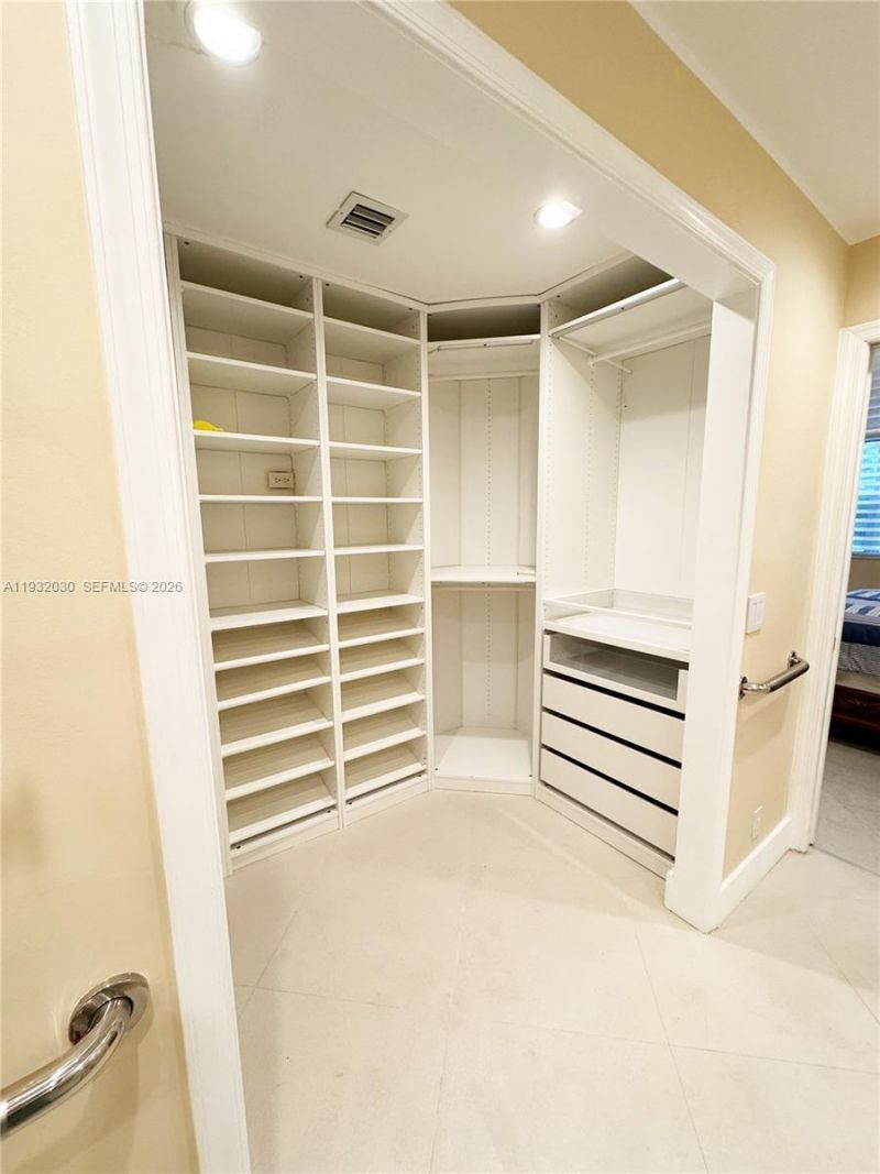 610 Misty Oaks Ln , Pompano Beach, FL 33069 Photo