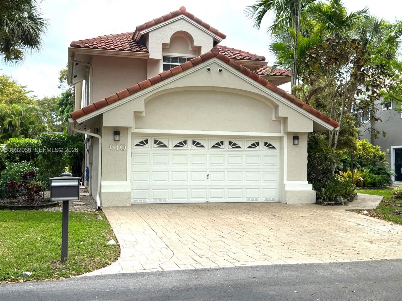 610 Misty Oaks Ln , Pompano Beach, FL 33069 Photo