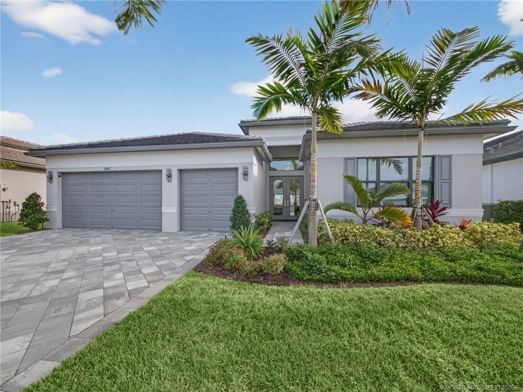 12417 SW Crystal Cove Drive, Port Saint Lucie, FL 34987 Photo