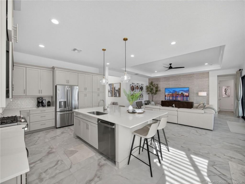 12417 SW Crystal Cove Drive, Port Saint Lucie, FL 34987 Photo