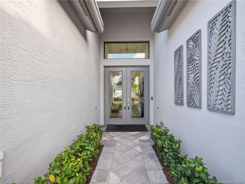 12417 SW Crystal Cove Drive, Port Saint Lucie, FL 34987 Photo