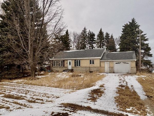 44758 150TH Street SW, East Grand Forks, MN 56721