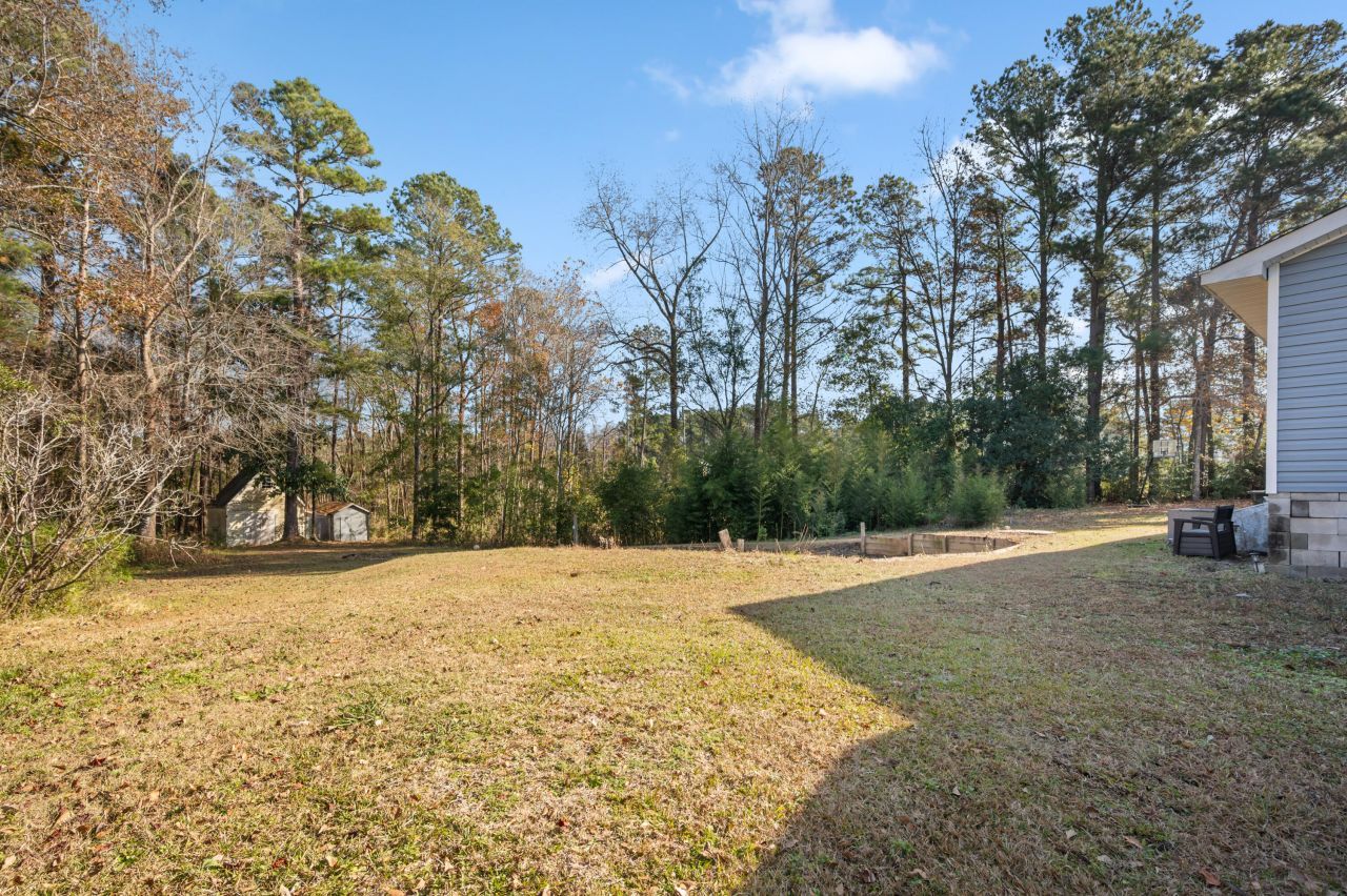 114 Lakewood Drive Photo 17