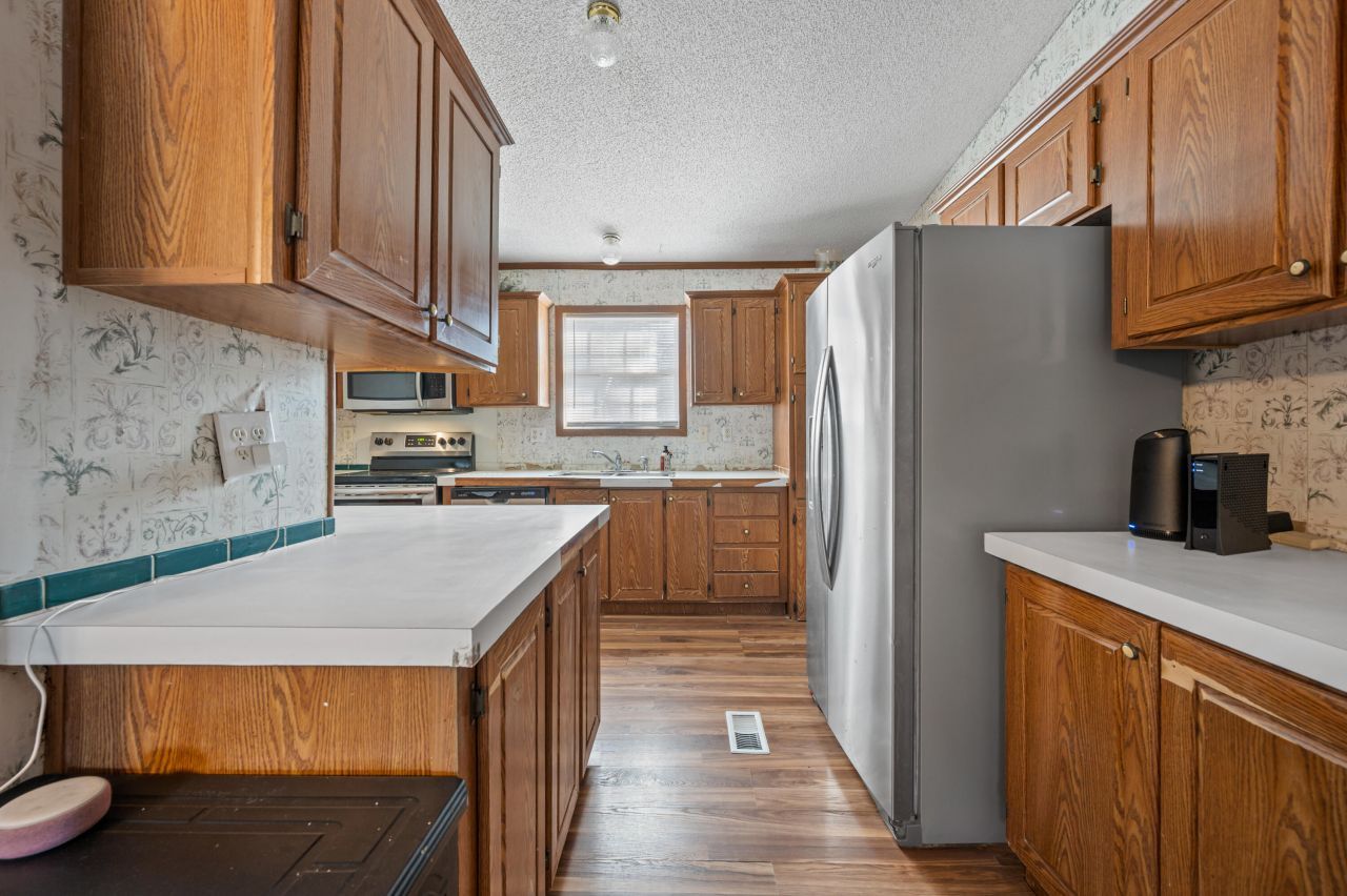 114 Lakewood Drive Photo 24