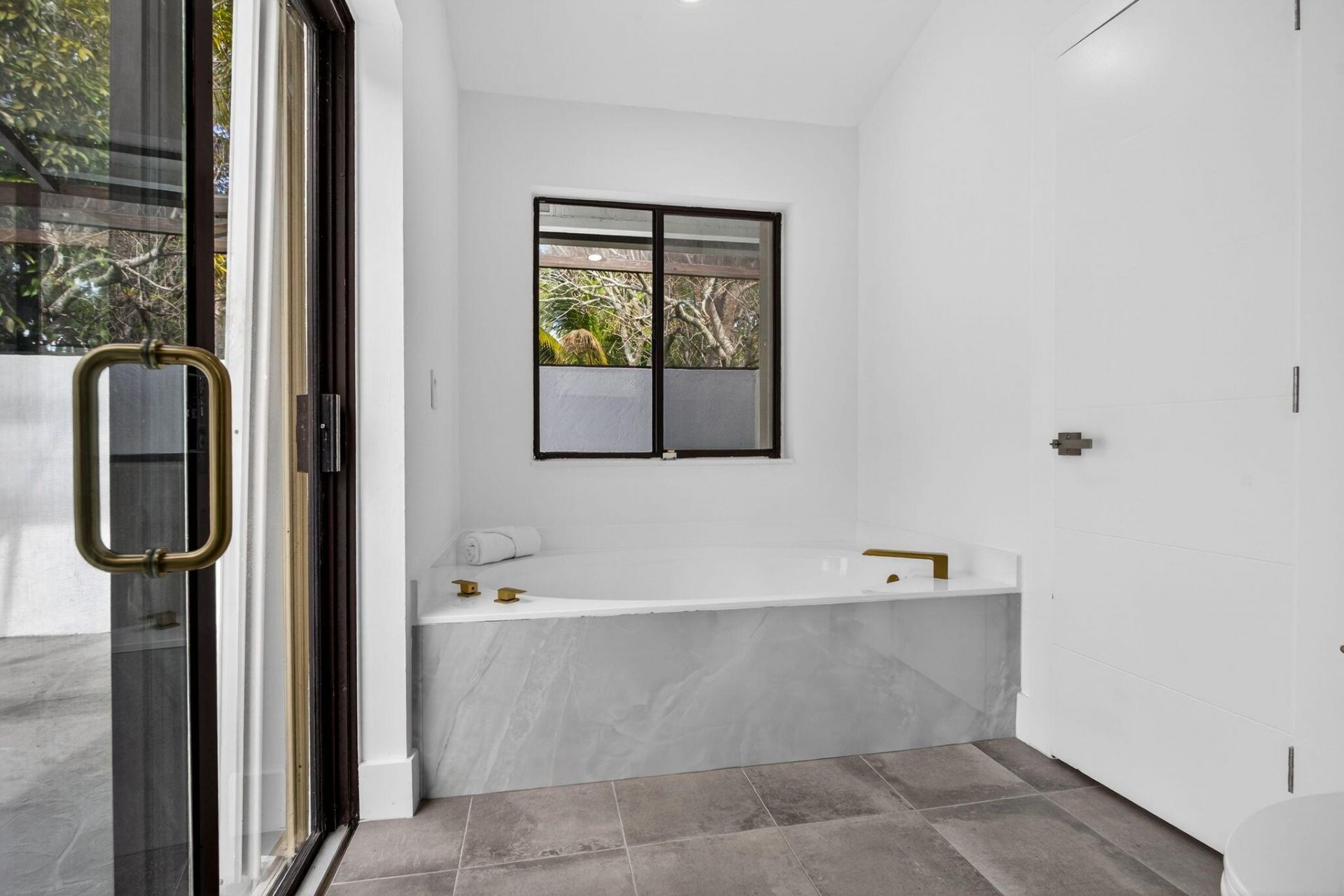 8899 NW 47th Drive, Coral Springs, FL 33067 Photo